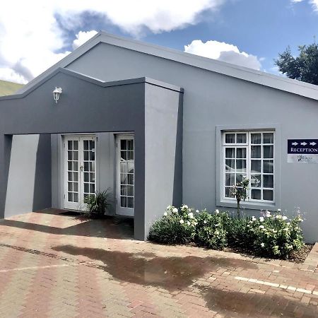 Acacia Westdene B&B Bloemfontein Exterior foto