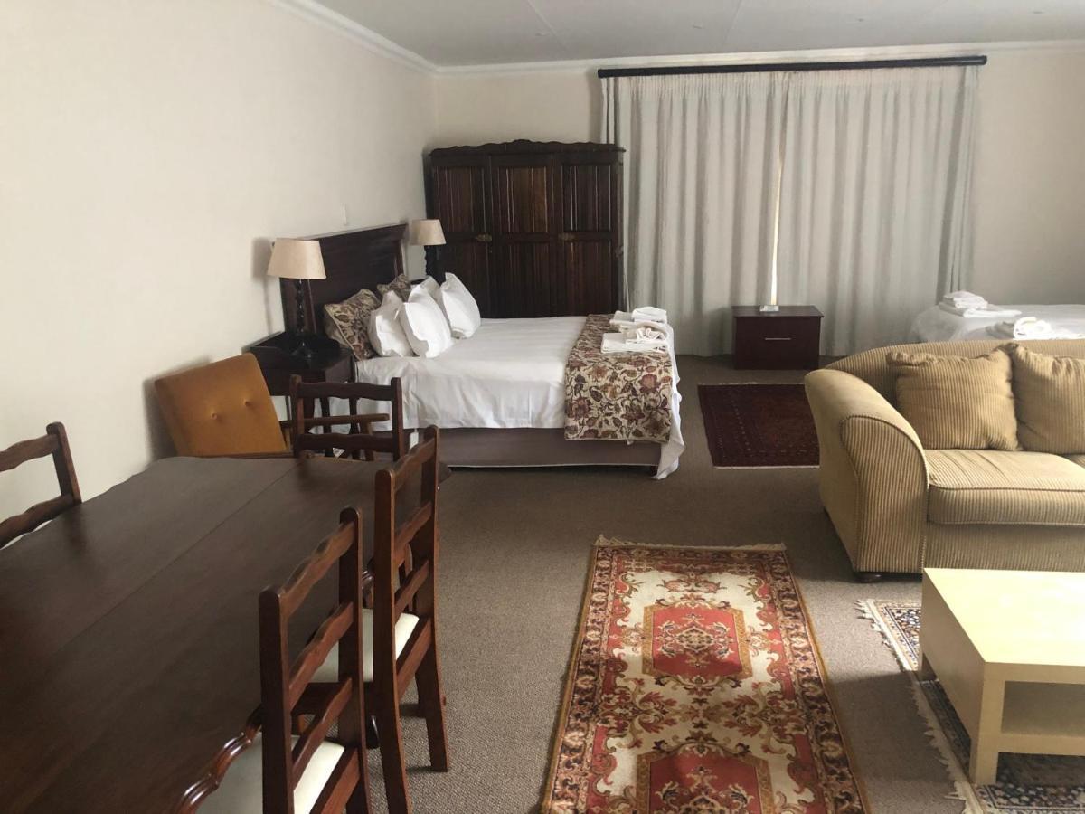 Acacia Westdene B&B Bloemfontein Exterior foto